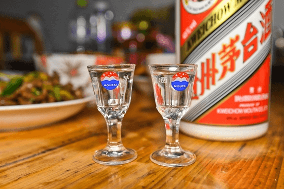 散花飞天茅台线上预售营销中,我们可以从中看到什么?